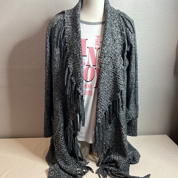 7th Avenue New York & Company XL Black & White Fringe Cardigan - Pockets! - Picture 2 of 7